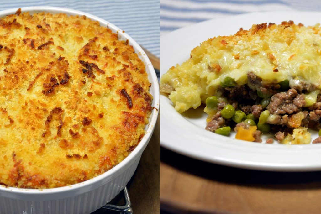 Shepherd’s Pie in weißer Auflaufform mit goldbrauner Kartoffelhaube, daneben eine Portion mit Hackfleisch, Erbsen und Möhren